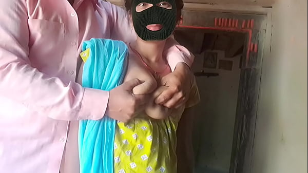 Deluwara Bhabhi Desa Gadis Seksi Bercinta Di Rumah