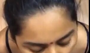 Gadis India Doyan Ngesex Mulut Di Video Porno