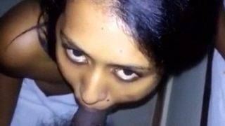 Gadis Montok Berbadan Padat Mengisap Kontol Hitam Berbulu