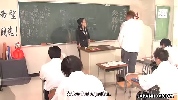 Guru Nakal Mengisap Kontol Keras Murid Bodohnya