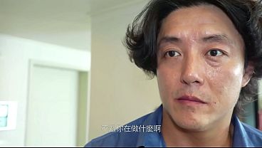 Korea – Nggebet Pria Lajang, Babu Seksi Tua Yang Bikin Ngilu