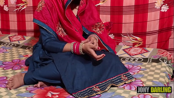 Baru Nikah Bhabhi Ke Do Pati, Siang Digaruk Suami Pertama, Malem Digarap Suami Kedua, Jilat Kontol Puas.