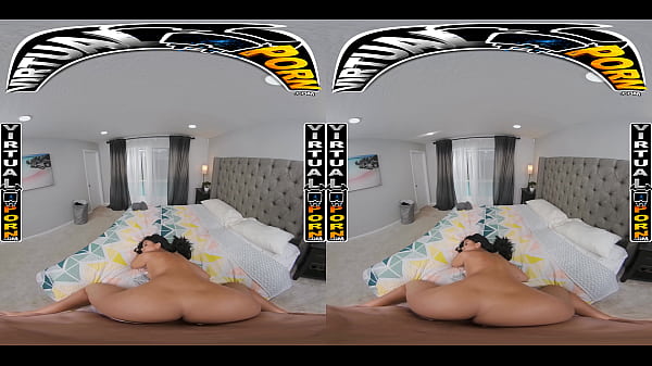 Virtual Porn – Kamu Lagi Mandi, Tapi Tiba-tiba Cewek Tiri Ameena Green Ngacangin Jadi Ngewe Panas Banget