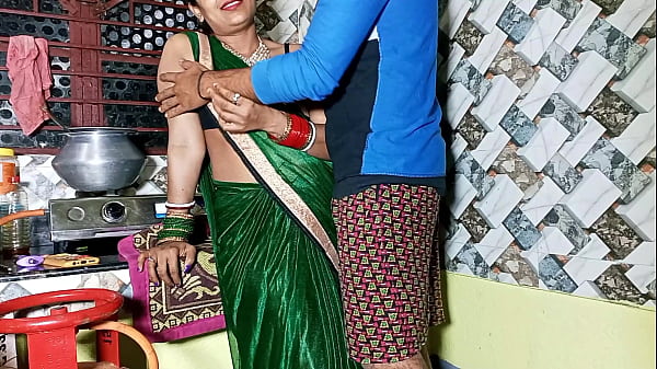 Bhabhiji Daba Ke Chodi Jab Ghar Mein Koi Nahi Tha, Kitchen Mein Kaam Karte Huye, Real Hindi Aawaz Mein