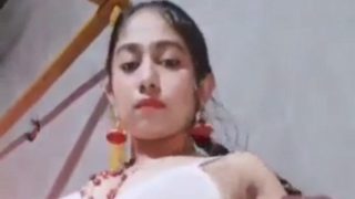 Istri Tetangga Bangladesh Buka Saree Sampai Bugil, Siap Digoyang.