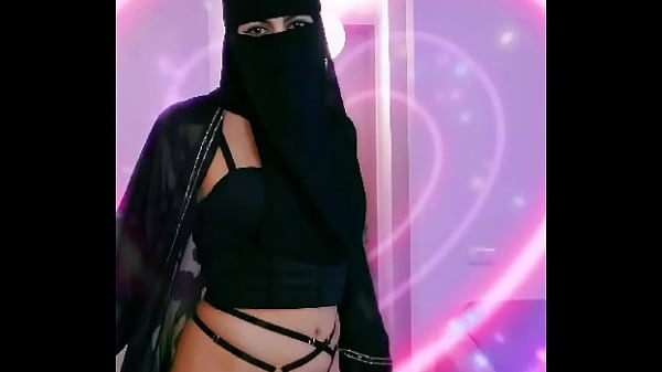 Muka Ketutup Kain, Tapi Bayanginnya Bikin Makin Pengen Ngintip—niqab Panas Yang Bikin Desah Makin Dalam.