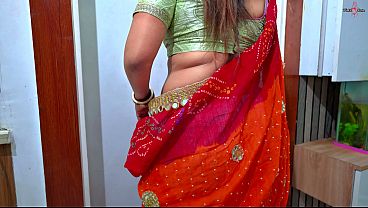 Bhabhi Desi Village Kitchen Mein Doodhwale Ka Bill Chukane Ke Liye Zor Ki Chudai, Hindi Audio Ke Saath.