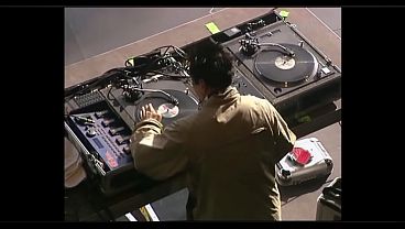 Ngemput Bareng Lo Di Rock Am Ring 2001 (live), Mulus Banget Sampai Njerit-njerit