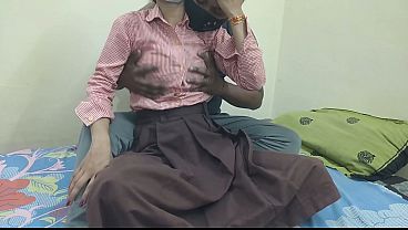 Cewek Kuliahan India Digeboy Pacar Di Kamar, Ngewe Panas Abis.