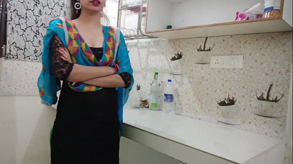 Gak Sengaja Ketemu Mantan Di Pesta Rumah, Langsung Di Dapur Aja Dia Tusuk-tusuk Dari Belakang, Suara Desahan Panas Bikin Makin Liar.