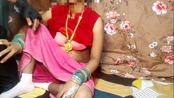 Istri Pakai Baju Merah Seksi, Suami Desi Paling Perkasa, Siap Bikin Malam Makin Panas