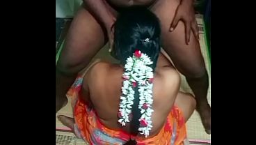 Ibu Rumah Tangga India Digarap Habis-habisan Sama Om Kampung Tetangga.