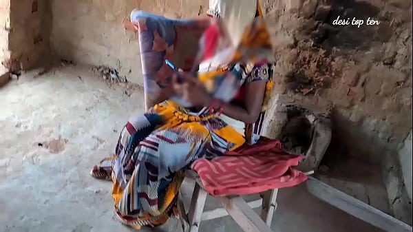 Desi Sexy Bhoji, Sari Robek Di Ranjang, Video Bokep India Paling Hot, Suara Desahan Desi Kotor Bikin Makin Nafsu.