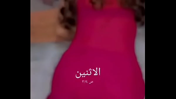 Wanita Arab Buka Baju Dansa, Sialan, Tubuhnya Seksi Banget, Bokong Gede Bikin Ngiler.