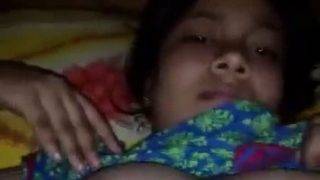 Istri Digilir Teman Sendiri Sambil Direkam Gaya Hot