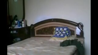 Pembantu Lugu Di Tamil Nadu Digebukin Majikan Bejat, Ranjangnya Basah Kuyup.