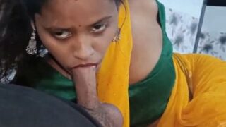 Video Desi, Ibu-ibu Kampung Ngewe Gaya Doggy Sambil Meraung-raung.